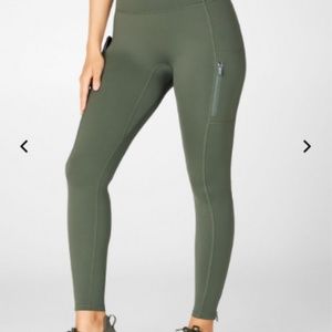 FableticsTrinity High-Waisted Utility Legging M